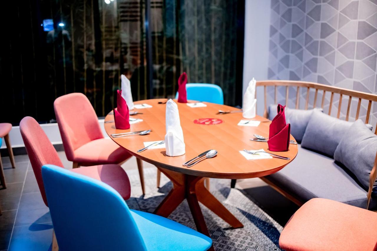 Ibis Styles Kota Bharu Hotel Ngoại thất bức ảnh