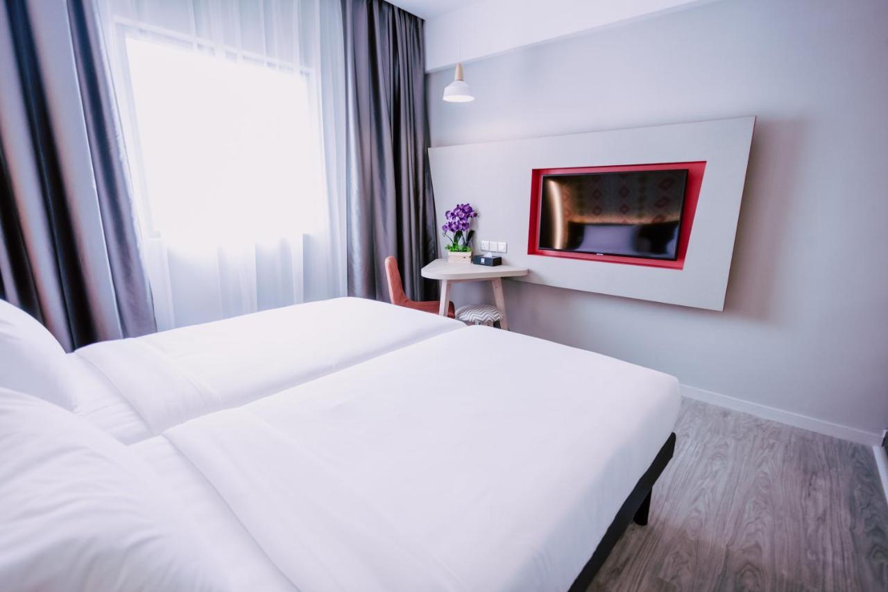 Ibis Styles Kota Bharu Hotel Ngoại thất bức ảnh