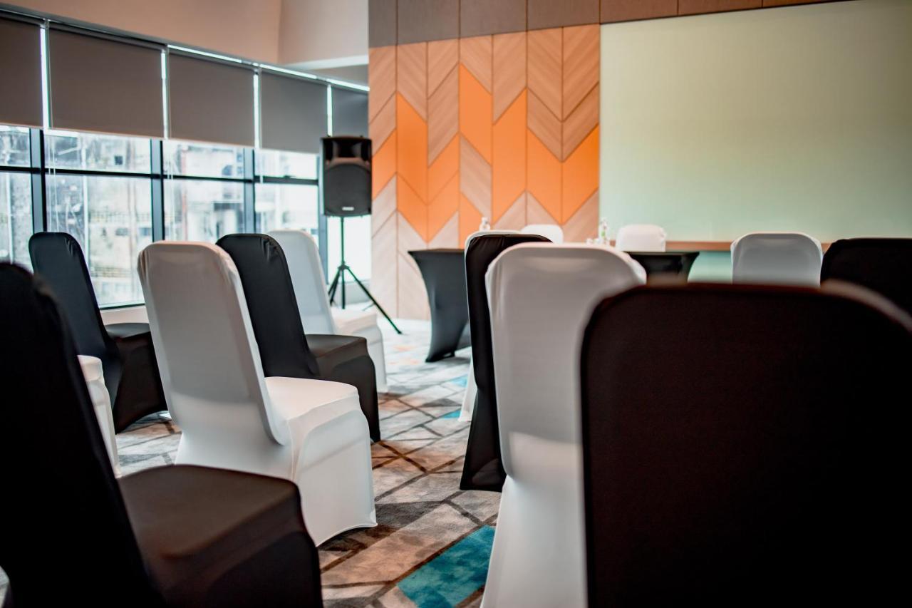 Ibis Styles Kota Bharu Hotel Ngoại thất bức ảnh